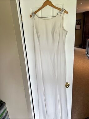 Marsoni by colors Ivory Formal Gown Size 14 Rhinestone Open Back Evening Dress